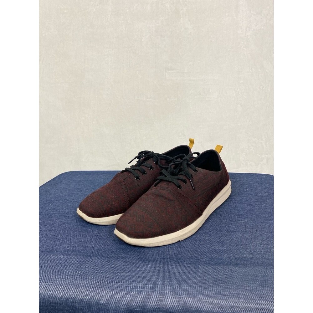 TOMS Del Rey Burgundy Geometric Print Sneakers Men's Size 9.5